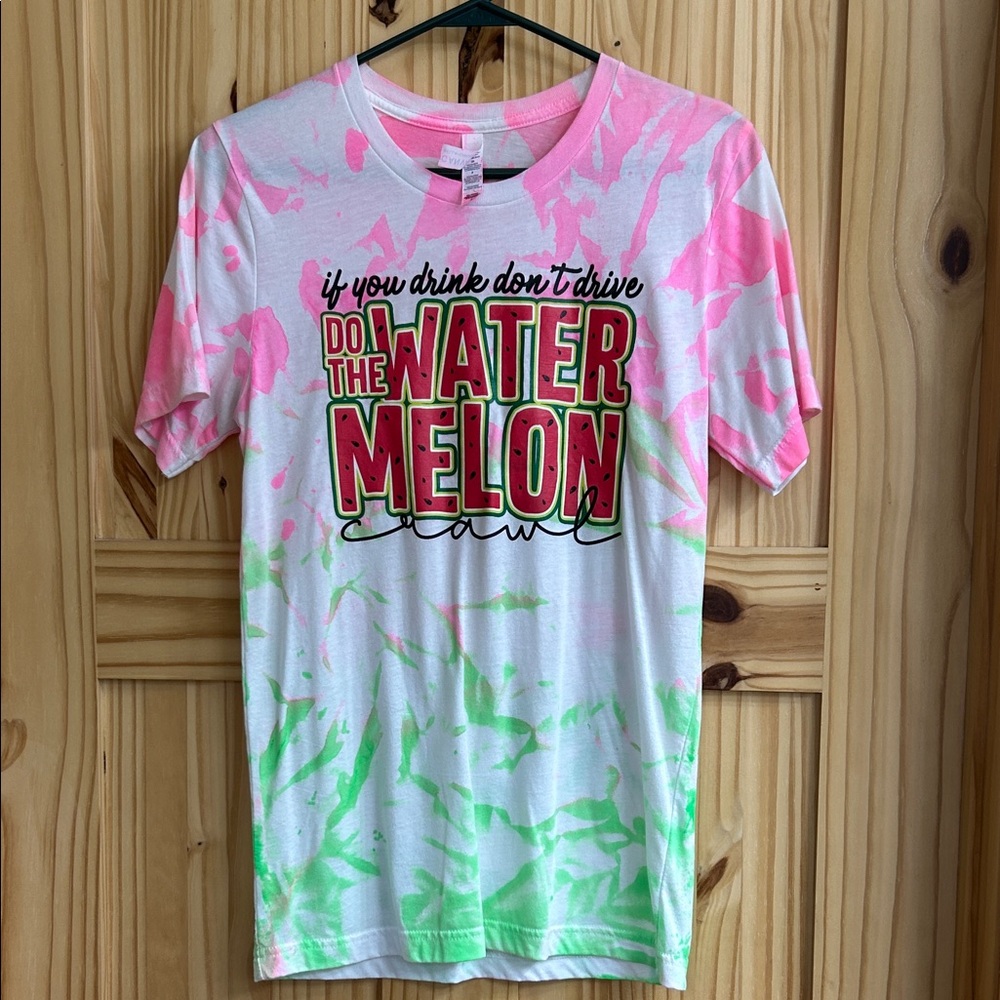 Women’s graphic T-shirt